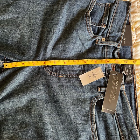 NWT Banana Republic petite cropped bootcut jeans, size 30/10 - Picture 5 of 8